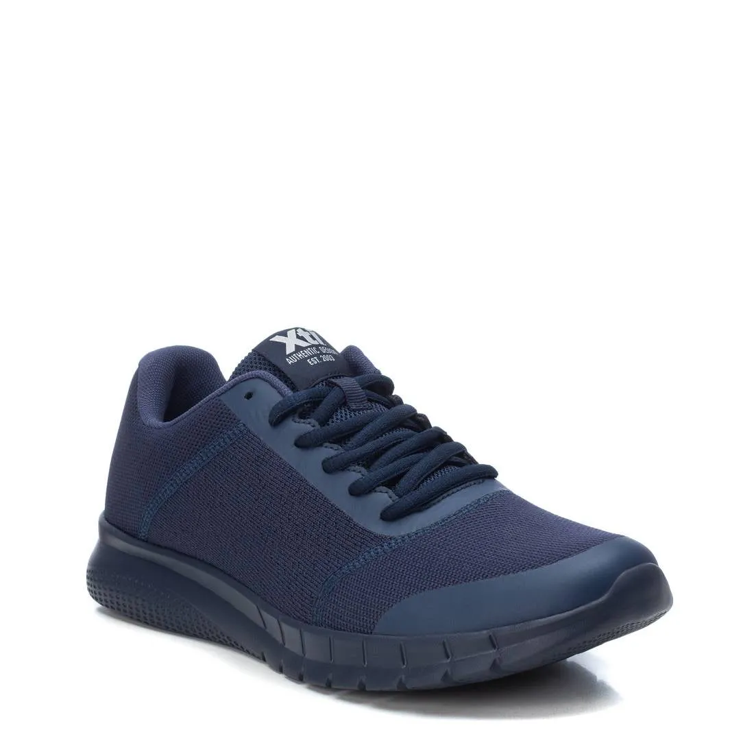 ZAPATILLA DE HOMBRE XTI BASIC 03563303